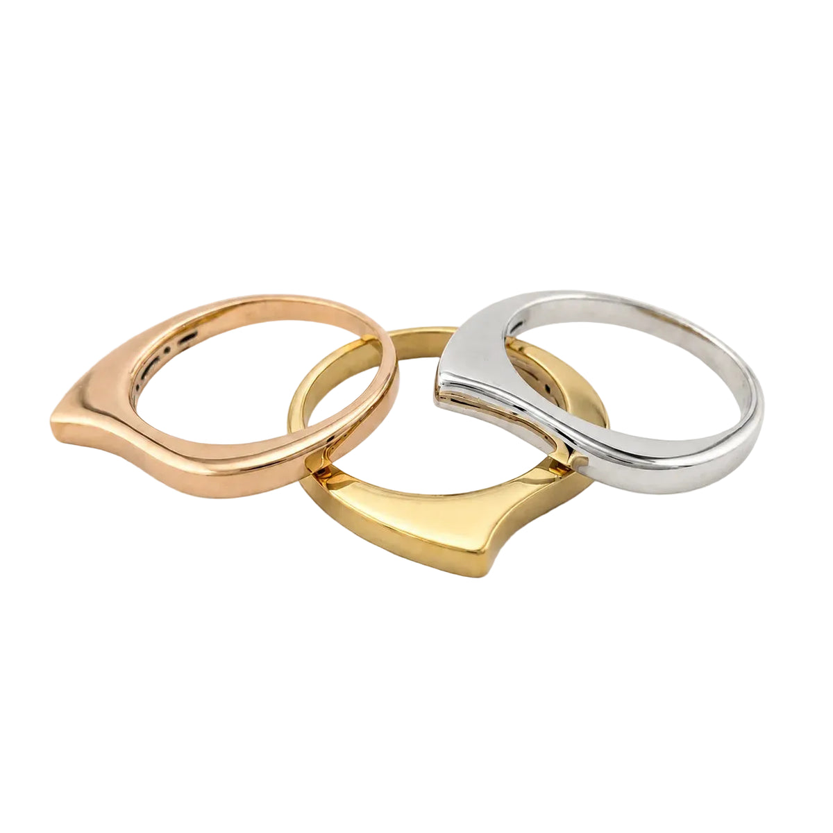 Bagues en or blanc, or jaune et or rose