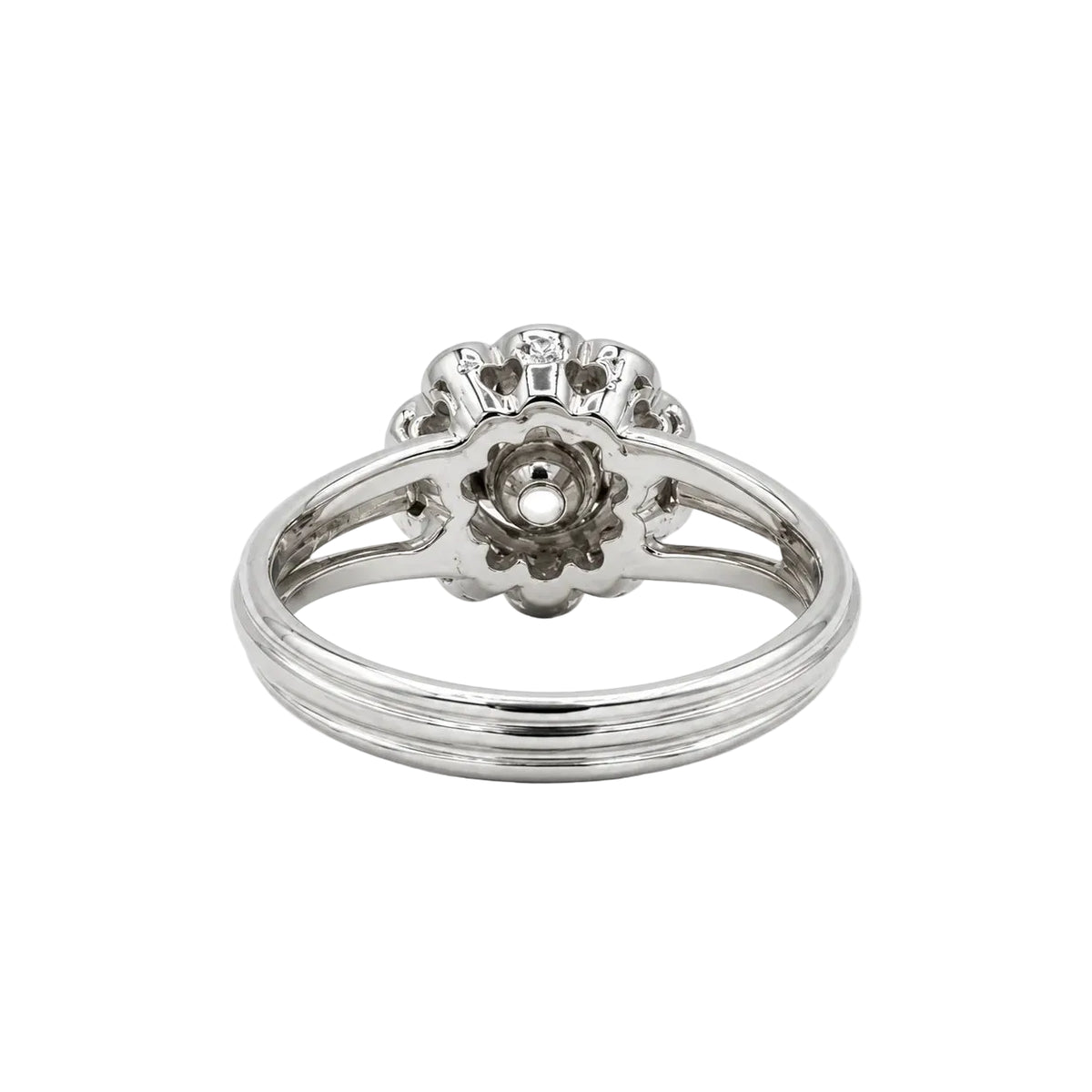 Bague Marguerite en platine et diamants