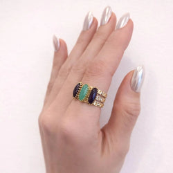 Bague Bandeau en or jaune, calcédoine et grenats