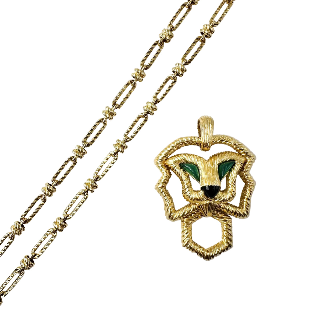 Collier Pendentif FRED en or jaune, chrysoprases et onyx