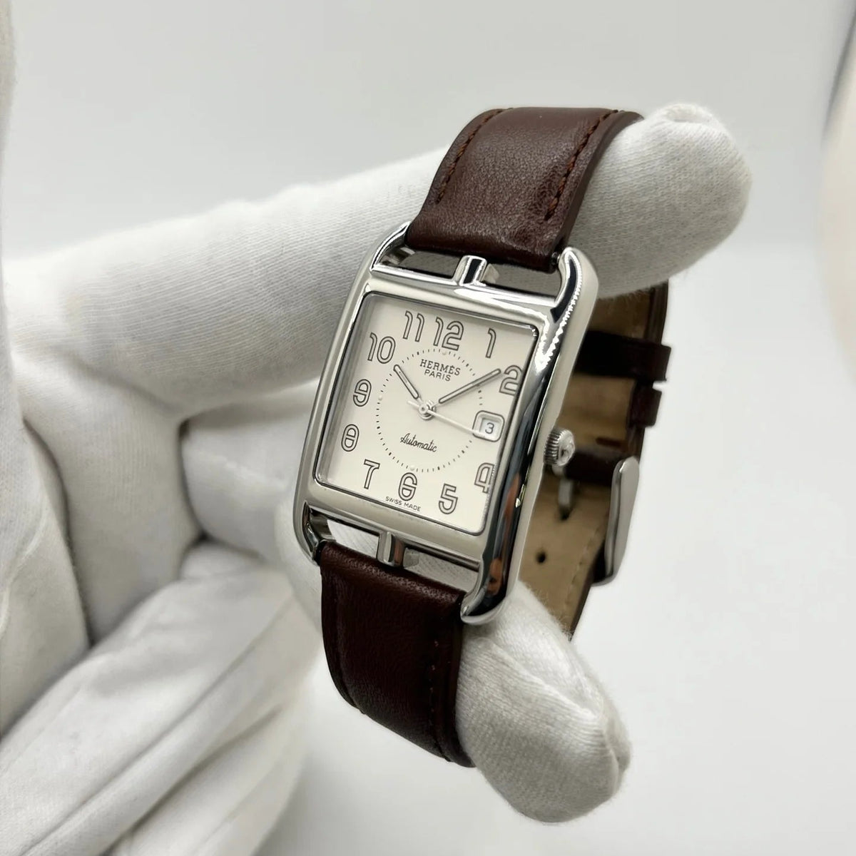 Montre HERMÈS Cape Cod en acier inoxydable et cuir