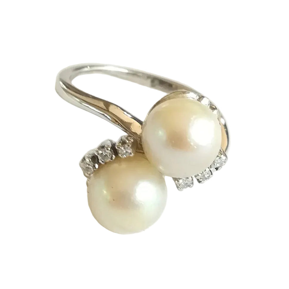 Bague Toi & Moi en or blanc, perles et diamants