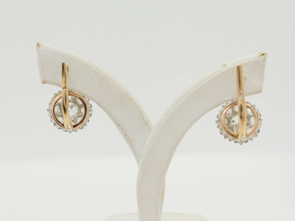 Boucles d'oreilles Dormeuses en or jaune, platine et diamants