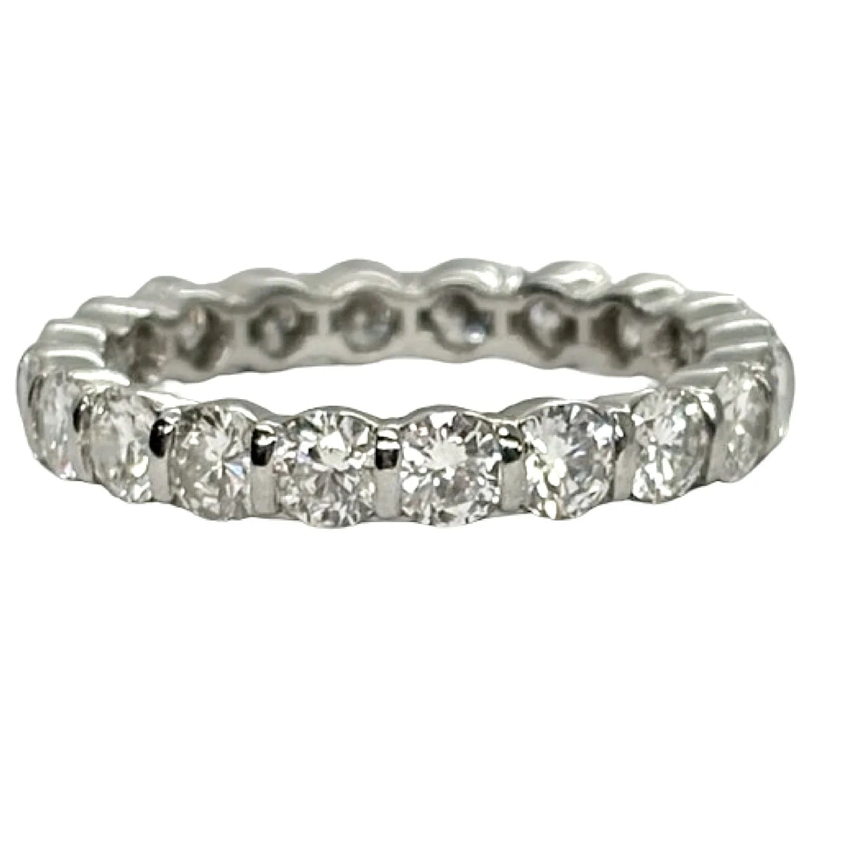 Bague Alliance en or blanc et diamants
