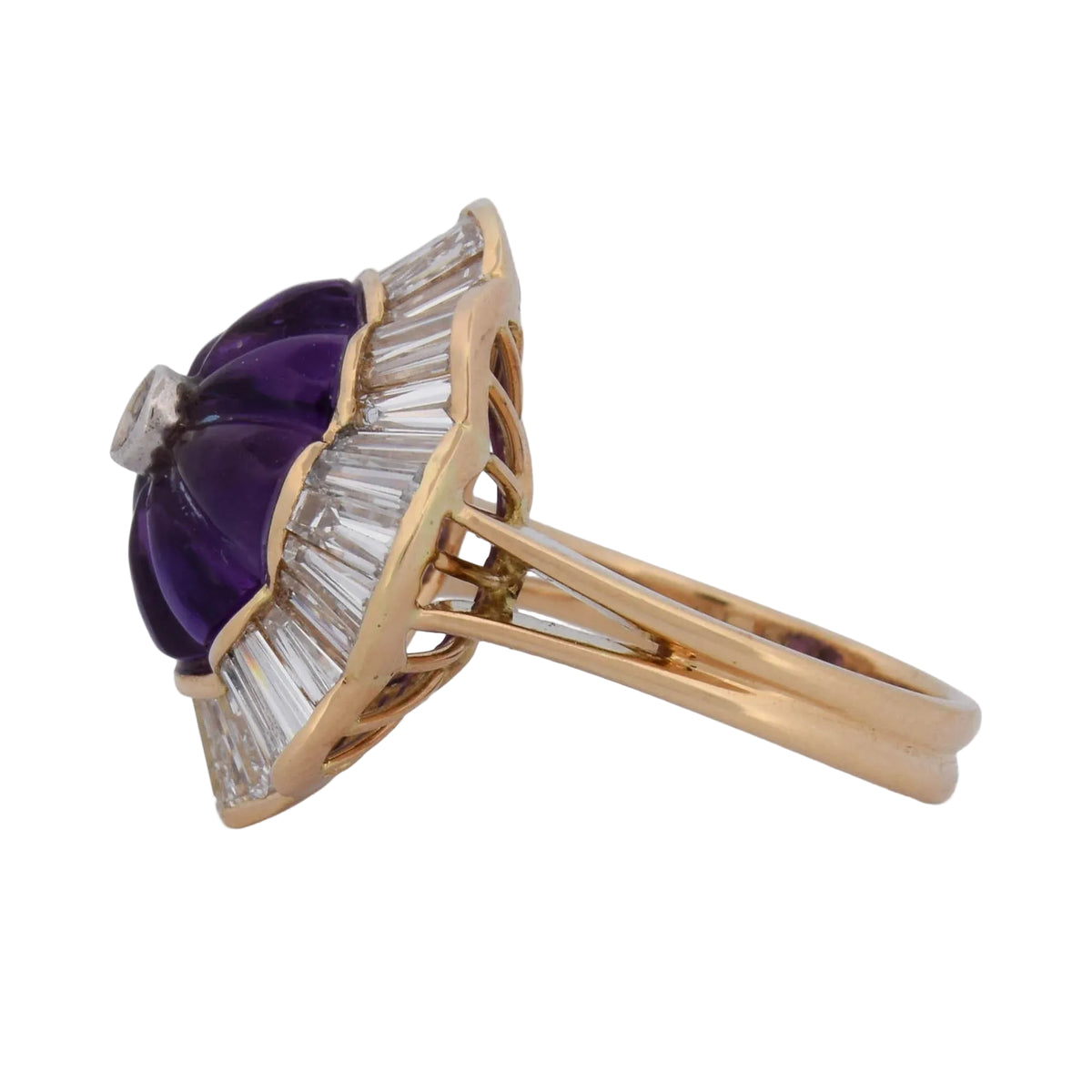 Bague Entourage en or jaune, améthyste et diamants