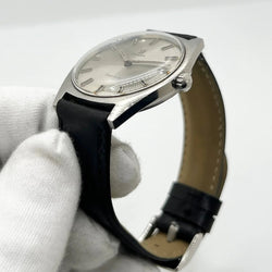 Montre OMÉGA en acier inoxydable et cuir