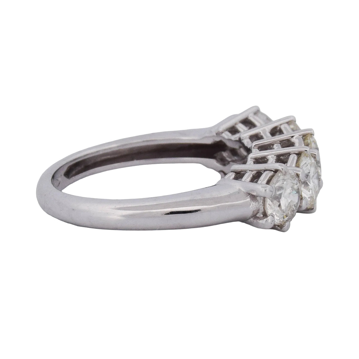 Bague en or blanc et diamants
