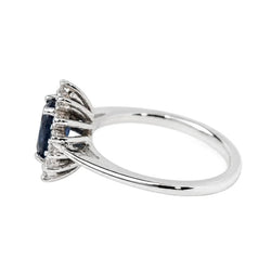 Bague Marguerite en or blanc, saphir et diamants