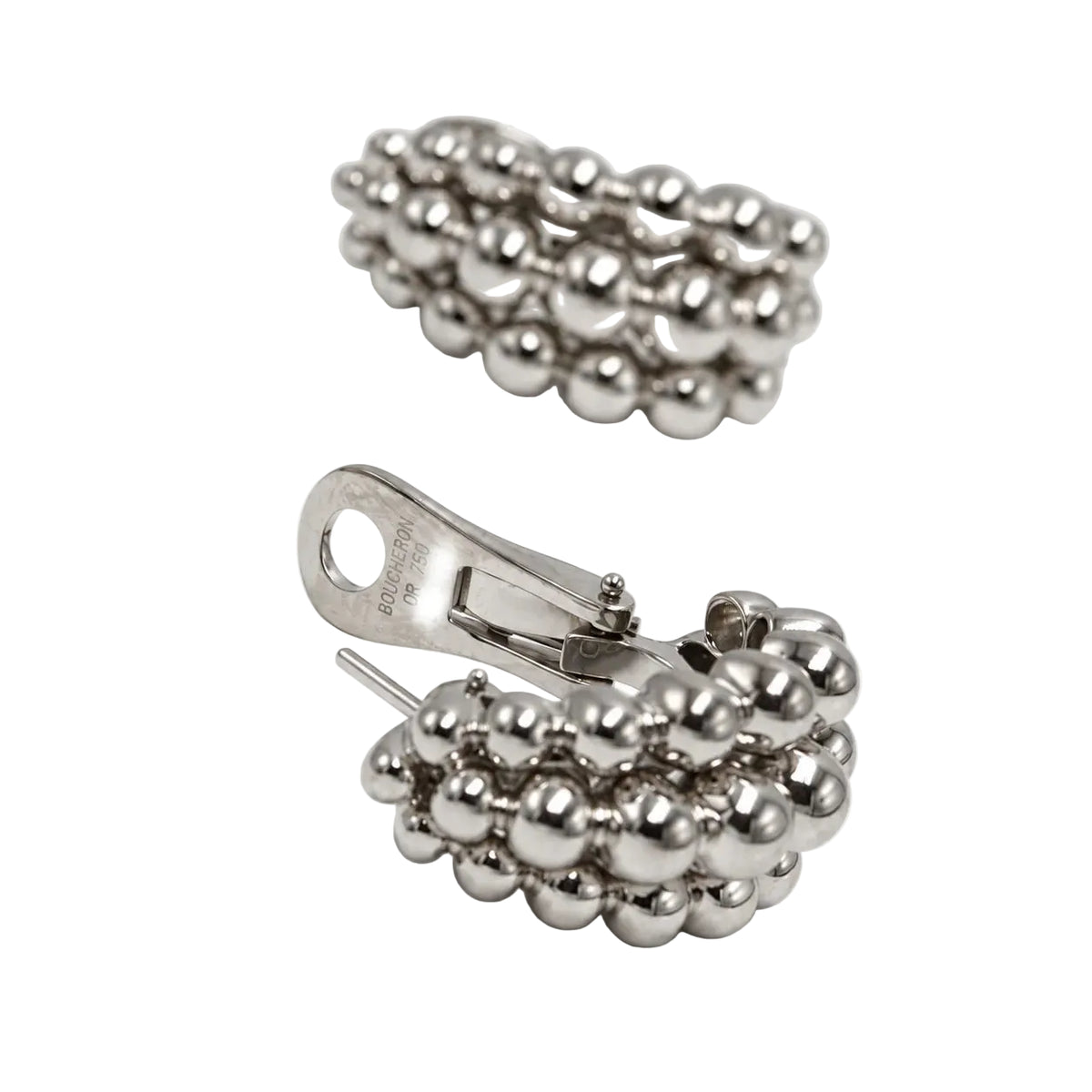 Boucles d'oreilles Clips BOUCHERON "Grains de raisin" en or blanc