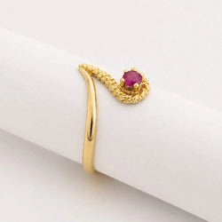 Bague en or jaune et rubis