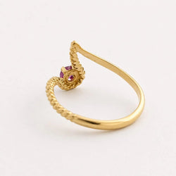 Bague en or jaune et rubis