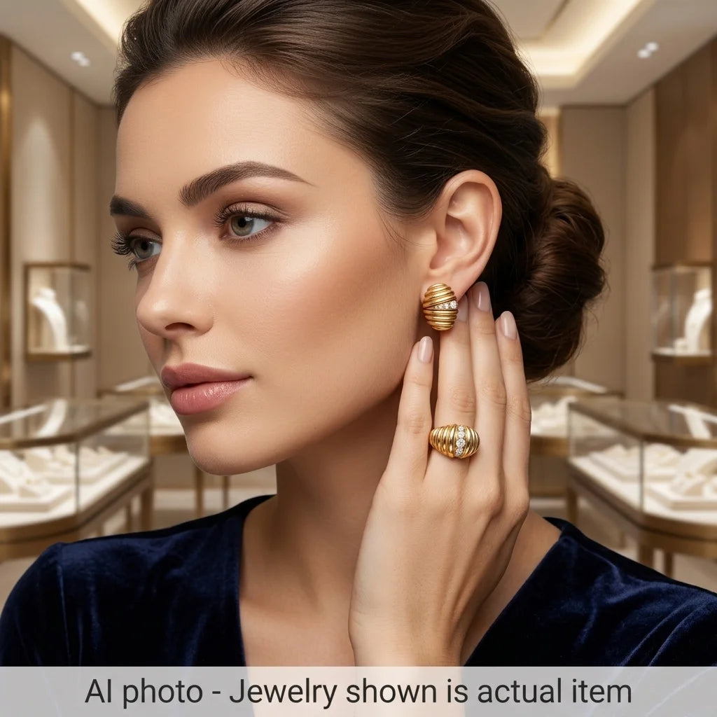 Parure en or jaune et diamants