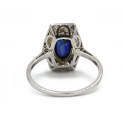 Bague Entourage en or blanc, saphir et diamants