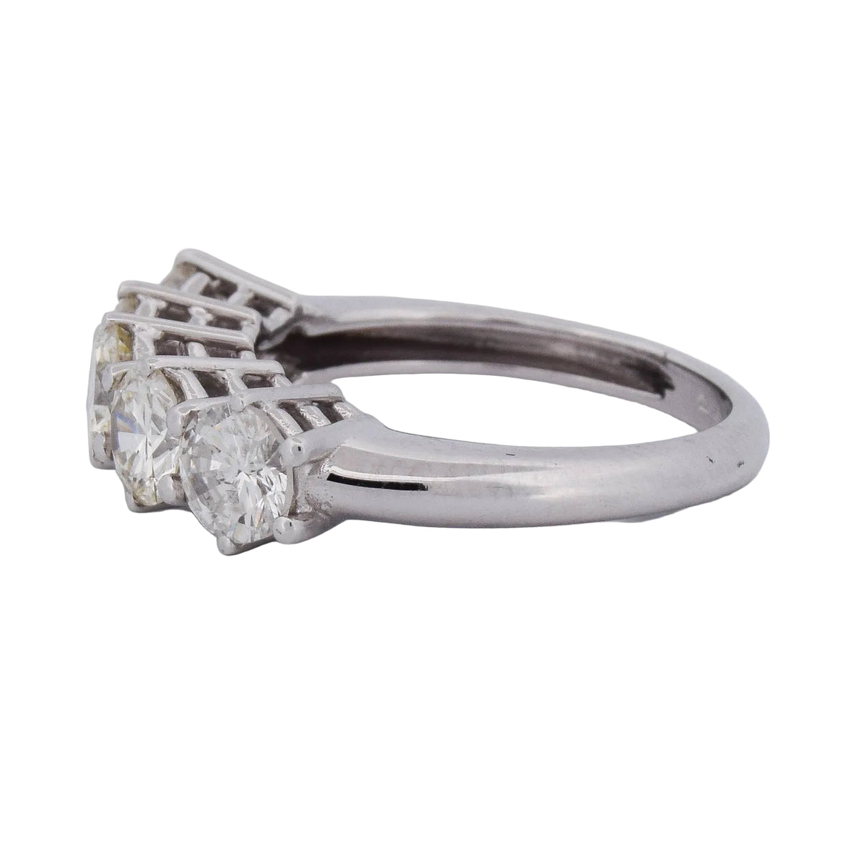Bague en or blanc et diamants