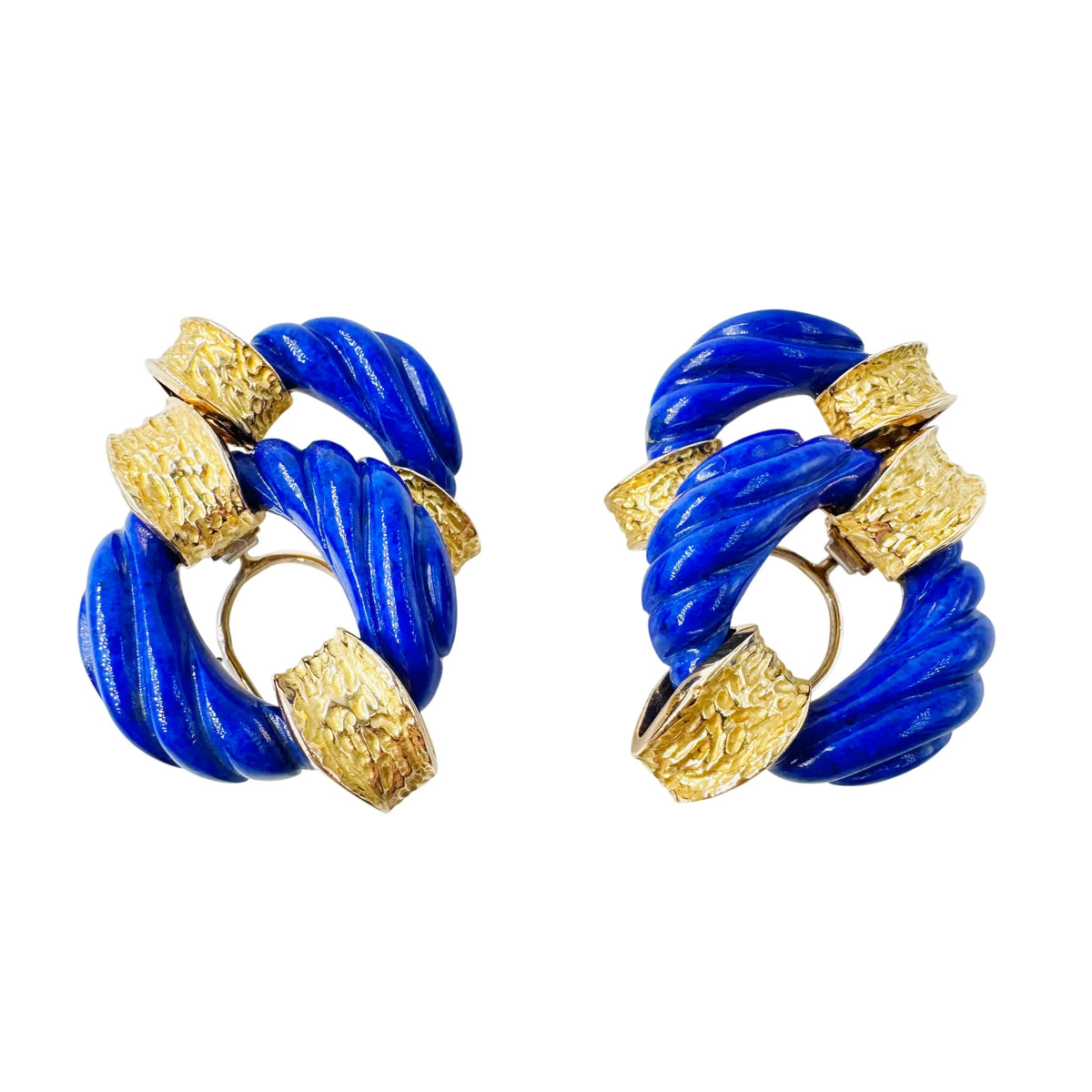 Boucles d'oreilles Clips CHAUMET en or jaune et lapis-lazuli
