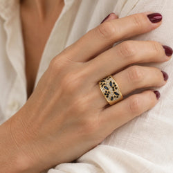 Bague Bandeau en or jaune, saphirs et diamants