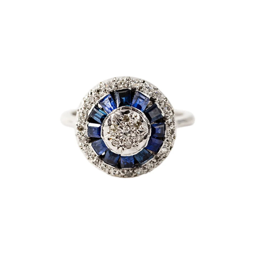 Bague Dôme en or blanc, saphirs et diamants