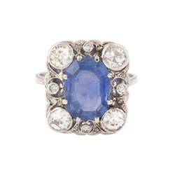 Bague Entourage en or blanc, platine, saphir et diamants
