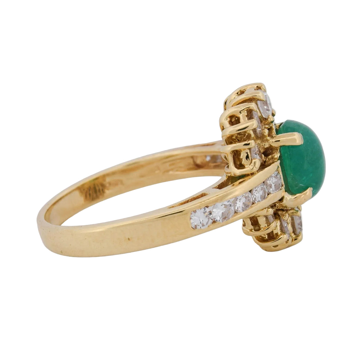 Bague Entourage en or jaune, émeraude et diamants