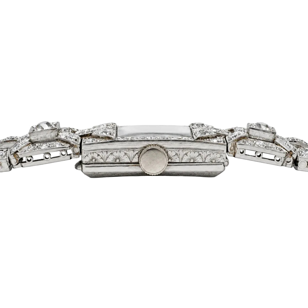 Montre Art Déco en platine et diamants