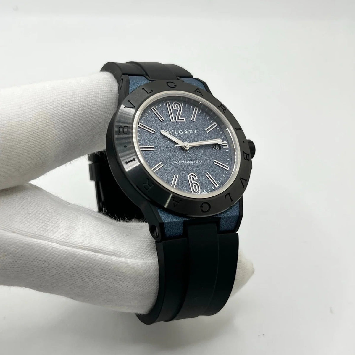 Montre BULGARI "Diagono Magnesium" en caoutchouc