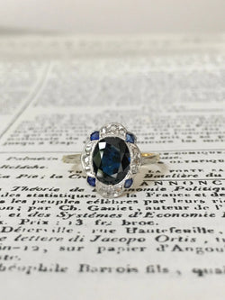 Bague Art-Déco en or jaune 18K et platine saphir et diamants