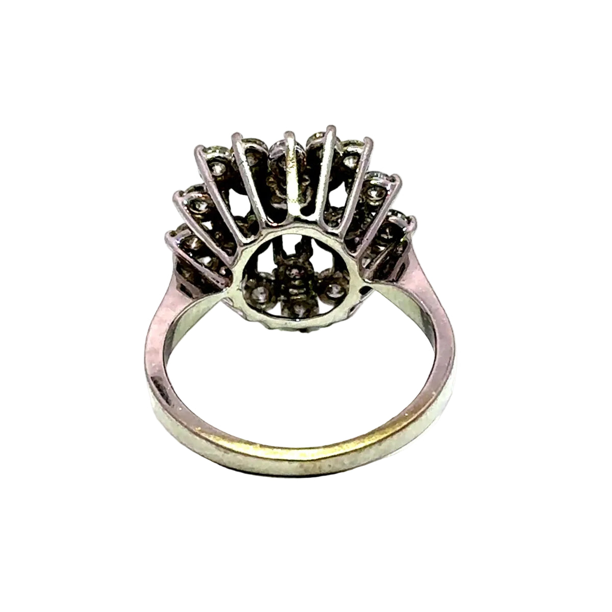 Bague Marguerite en or blanc et diamants