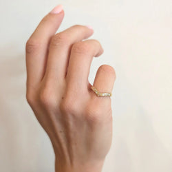 Bague en or jaune et diamants