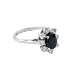 Bague Marguerite en or blanc, saphir et diamants