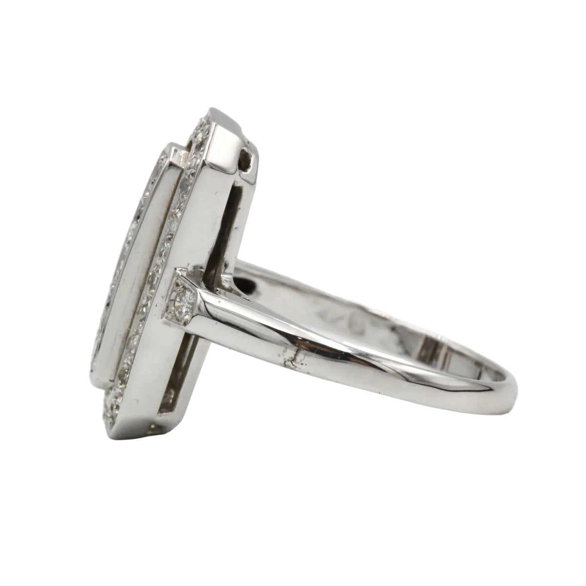 Bague en or blanc et diamants