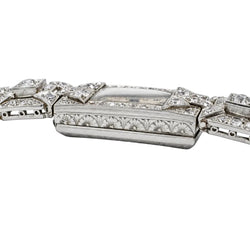 Montre Art Déco en platine et diamants