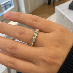 Bague Alliance en or jaune et diamants