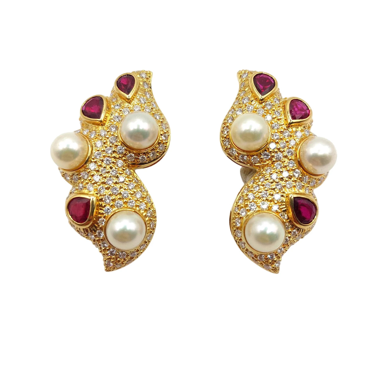 Boucles d'oreilles Clips VASARI "Nuages" en or jaune, rubis, perles et diamants