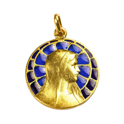 Médaille en or jaune et émail