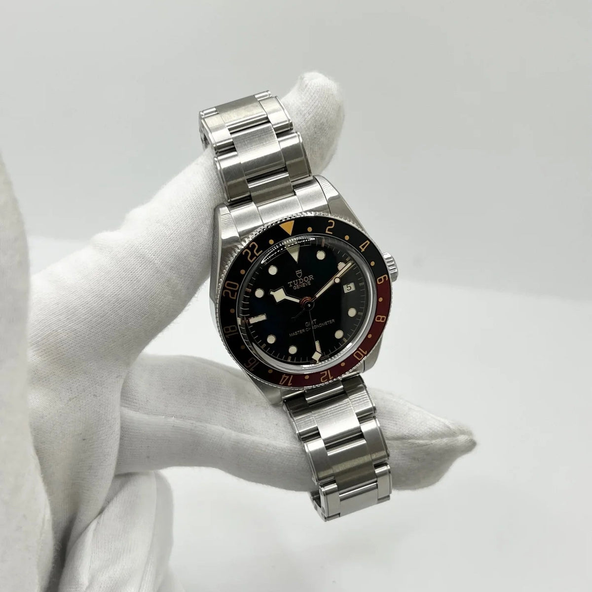 Montre TUDOR "Black Bay Fifty-Eight GMT" en acier inoxydable