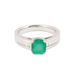 Bague Solitaire en or blanc, émeraude et diamants