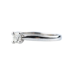 Bague Solitaire en or blanc et diamant