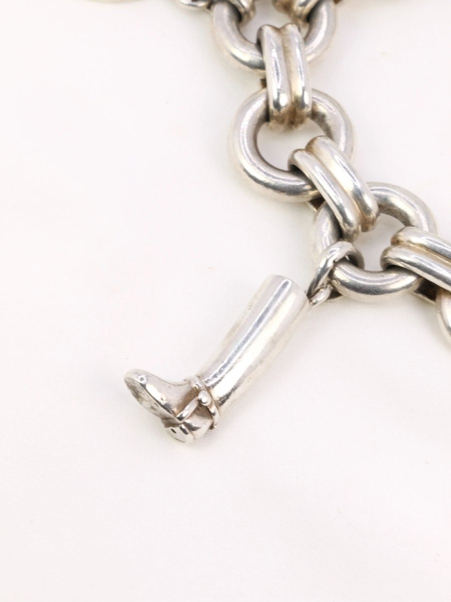 Gaétan de Percin (attribué à HERMES) Bracelet en argent et breloques thème hippique - Castafiore
