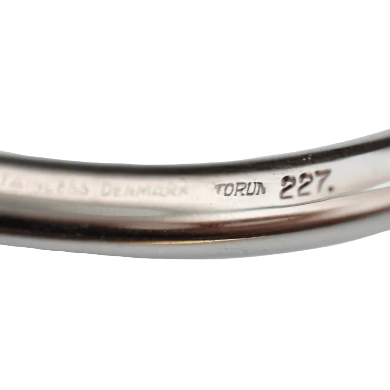 Georg Jensen dame, "Vivianna" Bangle Watch, numérotée 227, Circa 1970 - Castafiore