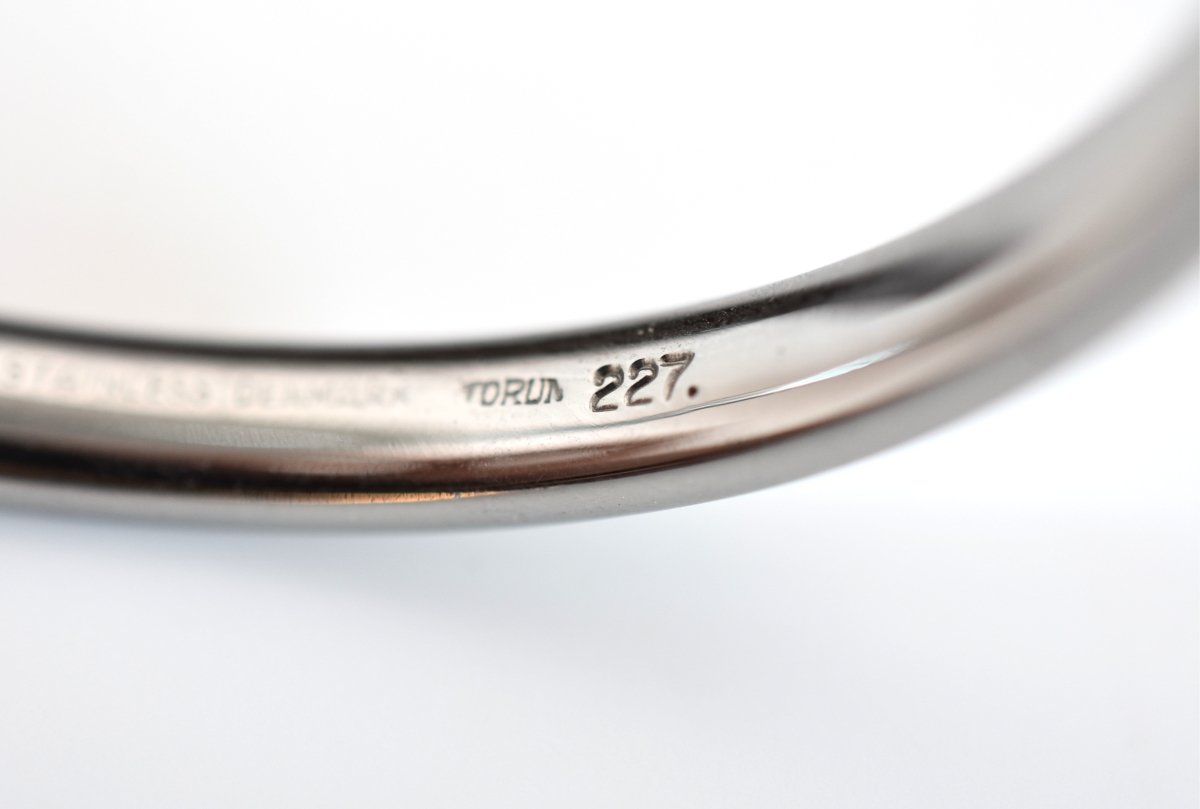 Georg Jensen dame, "Vivianna" Bangle Watch, numérotée 227, Circa 1970 - Castafiore