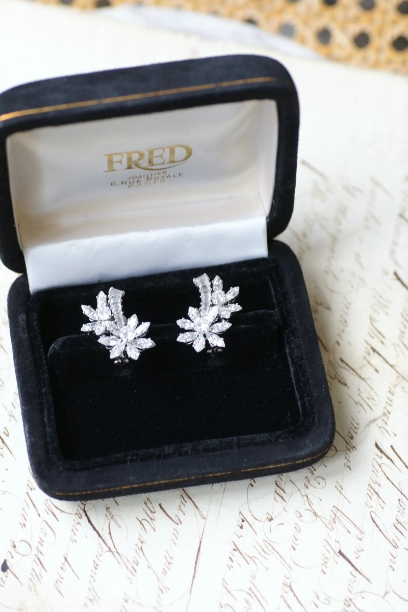 Guillemin & Soulaine pour Fred Boucles d'Oreilles Fleur Diamants - Castafiore