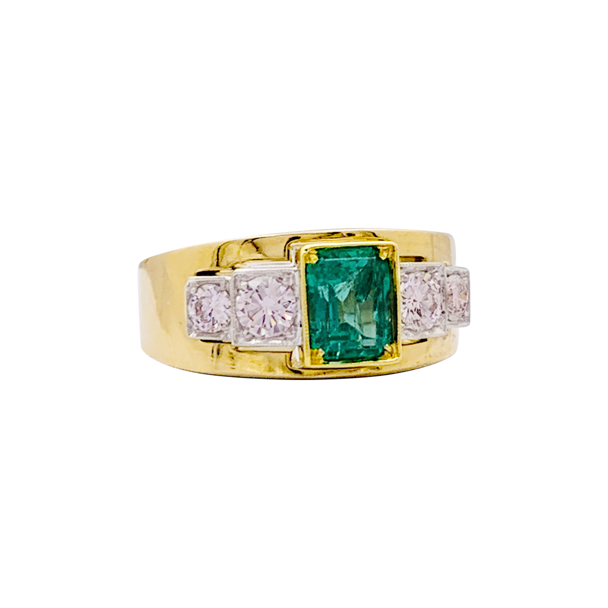 Bague bandeau deux tons d'or, émeraude et diamants.