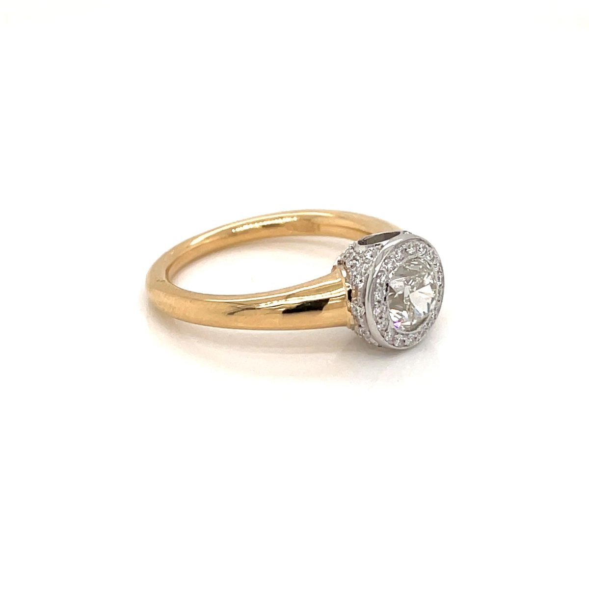 IGI Certified 1 Carat Cushion Diamond Solitaire Ring - Castafiore