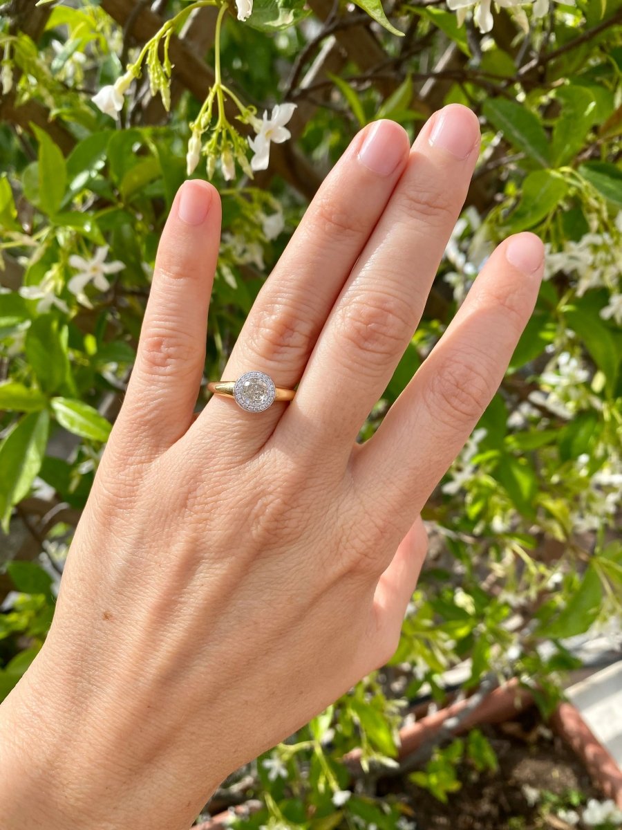 IGI Certified 1 Carat Cushion Diamond Solitaire Ring - Castafiore