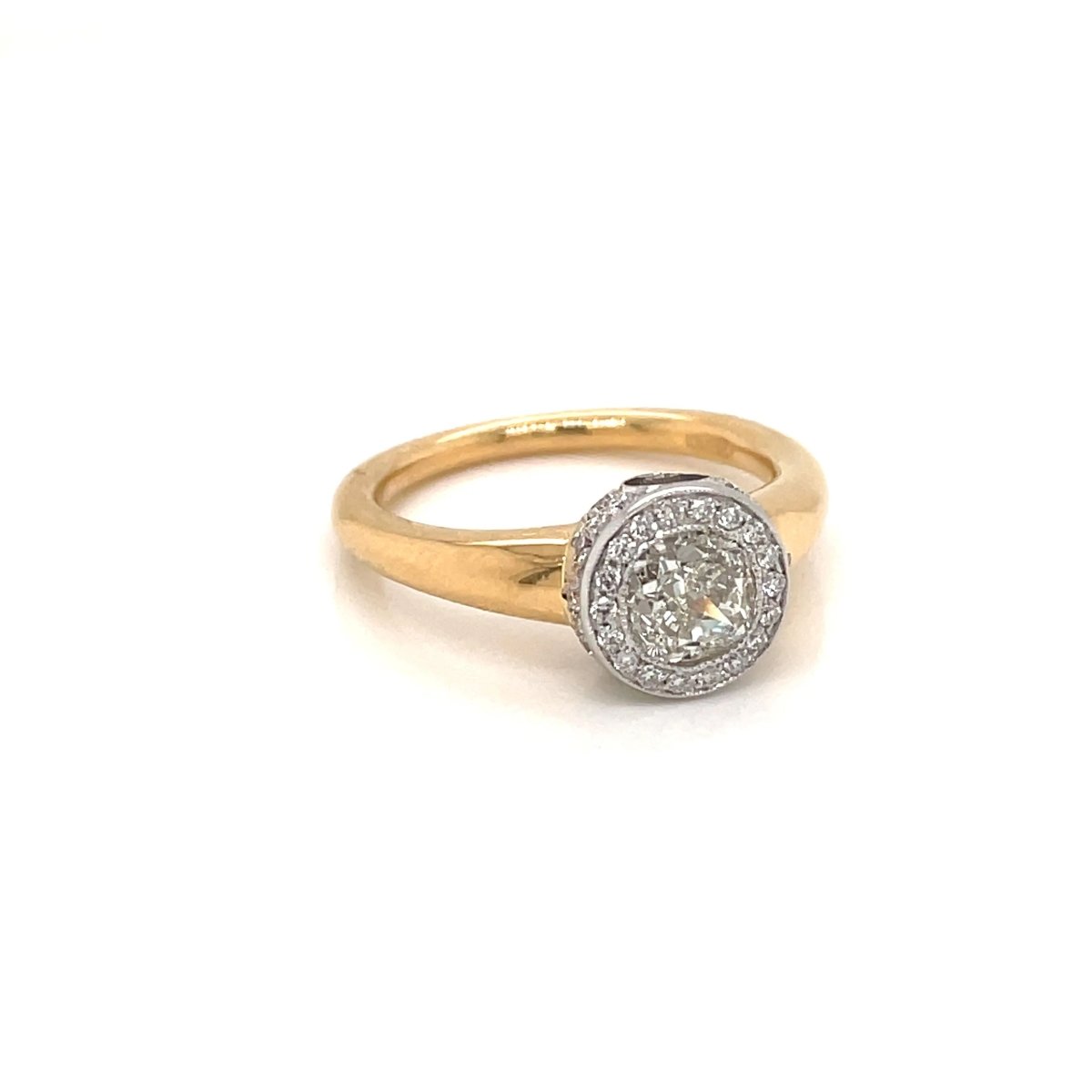 IGI Certified 1 Carat Cushion Diamond Solitaire Ring - Castafiore