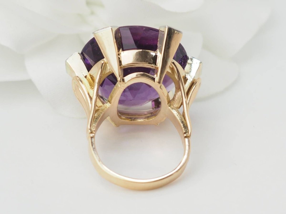 Importante Bague COCKTAIL en or rose, améthyste et diamants - Castafiore