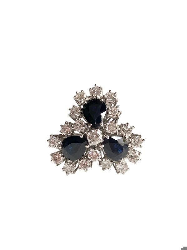 Importante bague en or blanc 18k saphirs et diamants - Castafiore