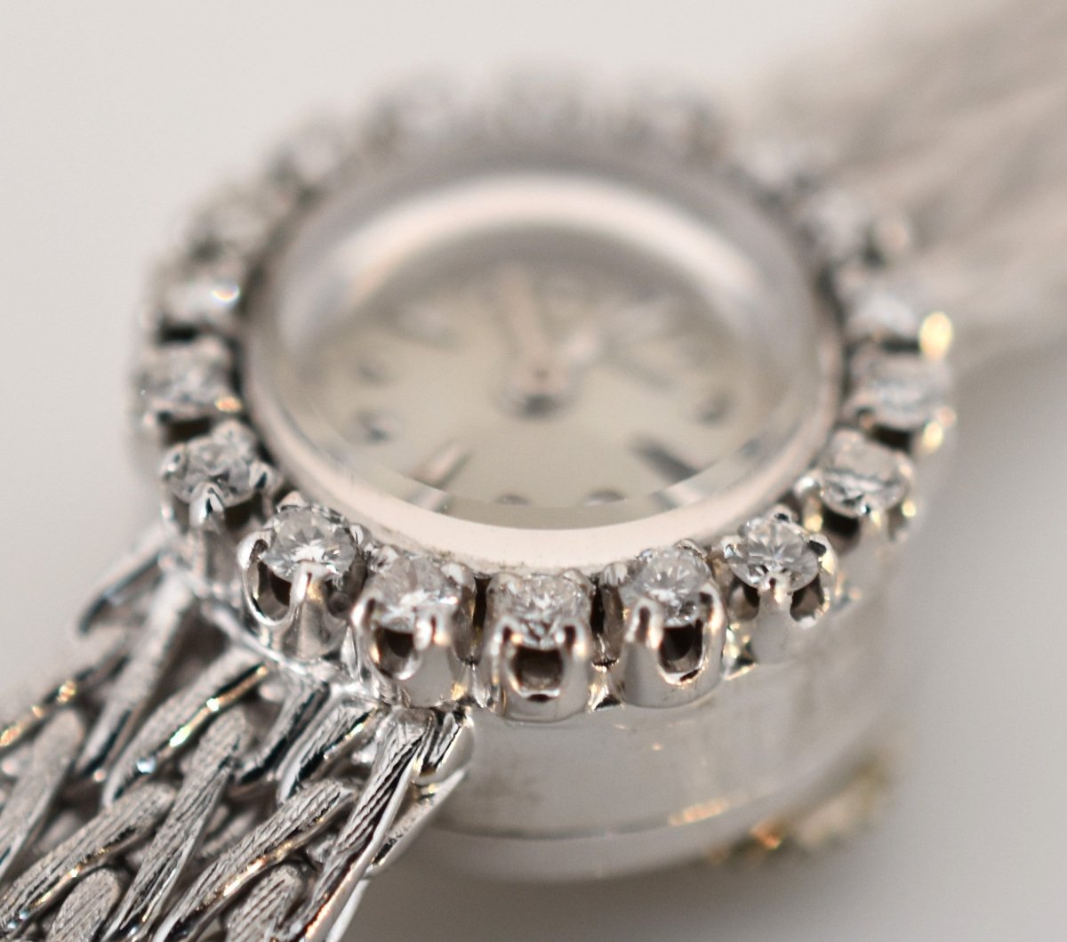 Jaeger - LeCoultre dame, entièrement or blanc 18 carats & diamants, vers 1960 - Castafiore