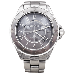 Montre Femme CHANEL « Chromatic », céramique de titane.