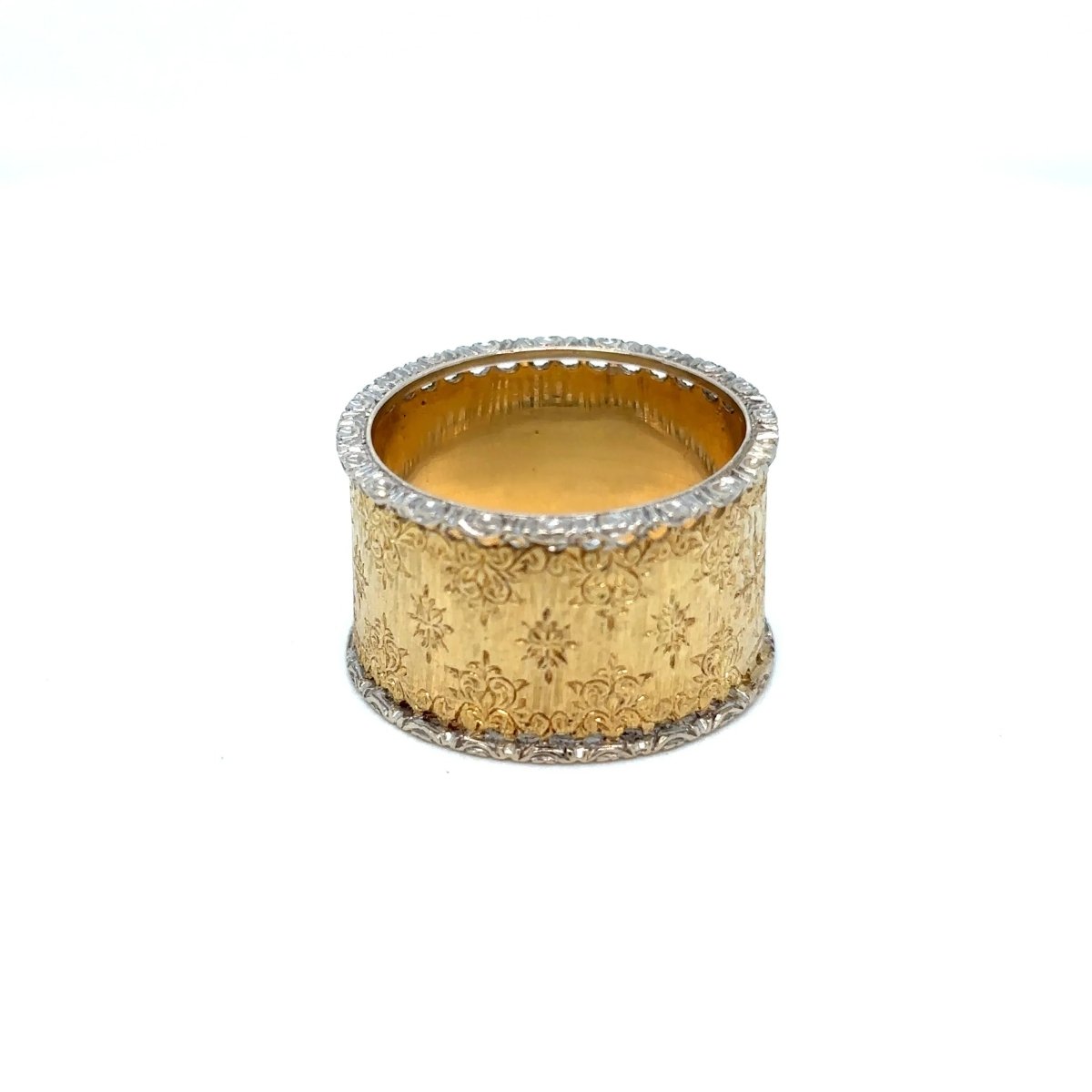 Mario Buccellati Engraved Gold Band Ring ca 1960s - Castafiore